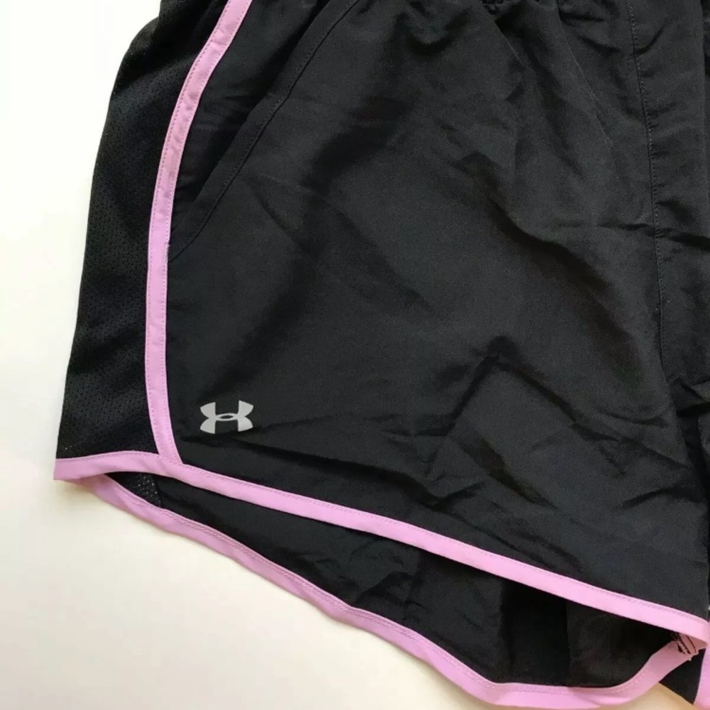 Under Armour Heat Gear Active Shorts - Picture 2 of 6